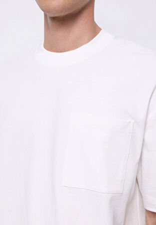 Oversize Fit Yuvarlak Yaka Düz Erkek Beyaz Kısa Kol Tişört