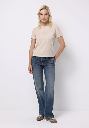 Regular Fit Yuvarlak Yaka Düz Kadın Bej Kısa Kol Tişört