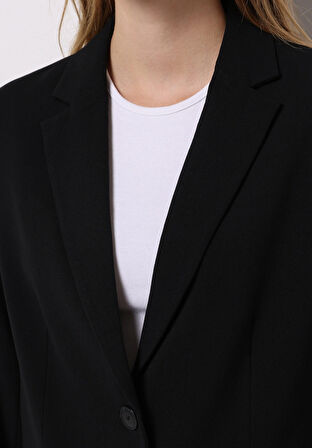 Regular Fit    Kadın Siyah Ceket