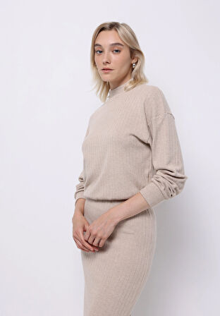 Regular Fit Dik Yaka Düz Kadın Bej Uzun Kol Tişört