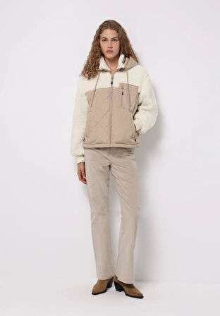 Regular Fit Kapüşonlu Fermuarlı Astarlı Suya Dayanıklı Kadın Bej Mont
