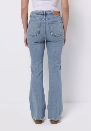 Regular Fit   Kadın İndigo Jean Pantolon