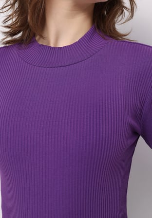 Slim Fit Yarım Balıkçı Yaka Düz Kadın Mor Tişört