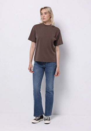 Regular Fit Yuvarlak Yaka Düz Kadın Kahverengi Kısa Kol Tişört
