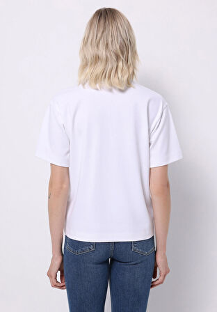 Regular Fit Yuvarlak Yaka Düz Kadın Beyaz Kısa Kol Tişört