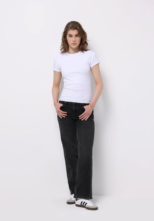 Straight Fit   Kadın Siyah Jean Pantolon