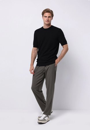 Regular Fit   Erkek Siyah  Kazak