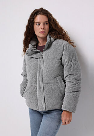 Regular Fit Kapüşonlu Fermuarlı Astarlı  Kadın Gri Mont