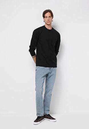 Comfort Fit Yuvarlak Yaka Düz Erkek Siyah Uzun Kol Tişört