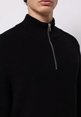 Regular Fit High Neck Jakarlı Erkek Siyah Kazak