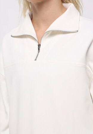 Regular Fit Fermuarlı Düz Kadın Beyaz Sweatshirt