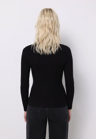 Slim Fit Balıkçı Yaka Düz Kadın Siyah Uzun Kol Tişört