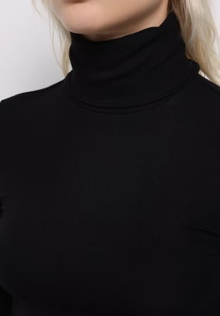 Slim Fit Balıkçı Yaka Düz Kadın Siyah Uzun Kol Tişört