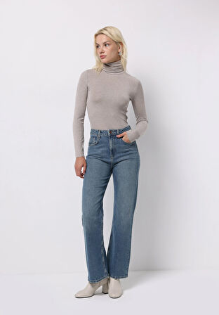 Slim Fit Balıkçı Yaka Düz Kadın Bej Uzun Kol Tişört