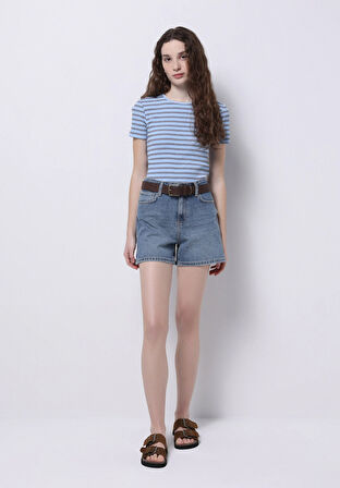 Slim Fit Yuvarlak Yaka Çizgili Kadın Mavi Kısa Kol Tişört