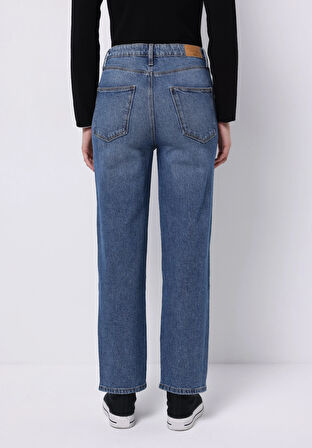 Straight Fit Yüksek Bel Düz Paça Kadın Siyah Jean Pantolon