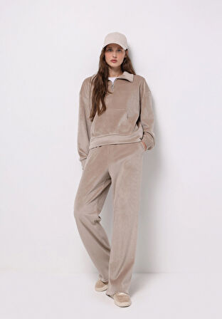 Regular Fit Polo Yaka Nakışlı Kadın  Sweatshirt