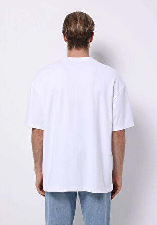 Oversize Fit Yuvarlak Yaka Düz Erkek Beyaz Kısa Kol Tişört