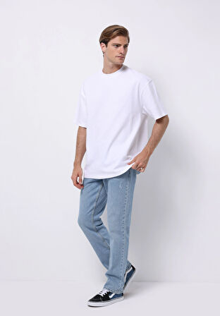 Oversize Fit Yuvarlak Yaka Düz Erkek Beyaz Kısa Kol Tişört