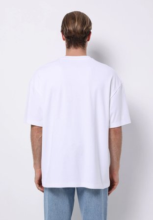 Oversize Fit Yuvarlak Yaka Düz Erkek Beyaz Kısa Kol Tişört