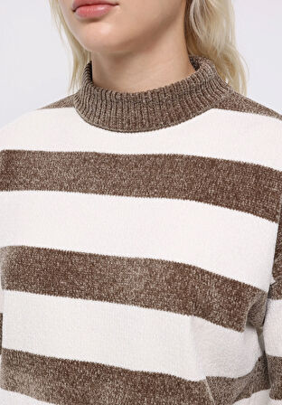 Regular Fit Yuvarlak Yaka Çizgili Kadın Kahverengi Kazak