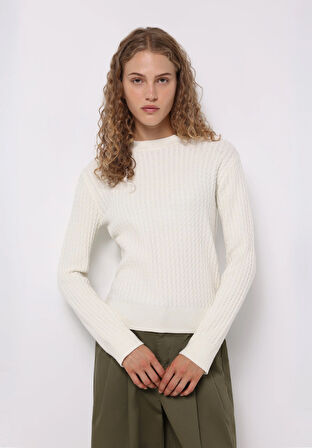 Regular Fit Yuvarlak Yaka Düz Kadın Beyaz Kazak