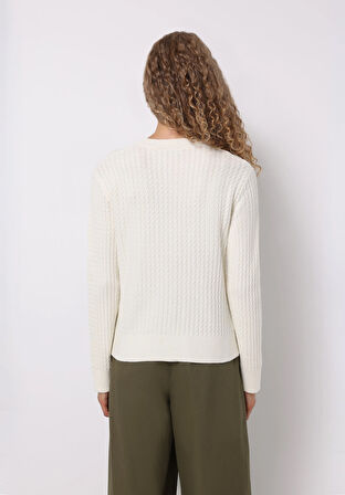 Regular Fit Yuvarlak Yaka Düz Kadın Beyaz Kazak