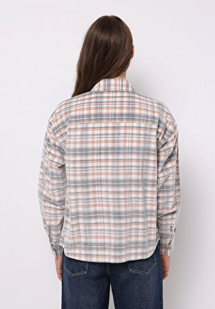 Regular Fit Shirt Neck Ekoseli Kadın Bej Uzun Kol Gömlek