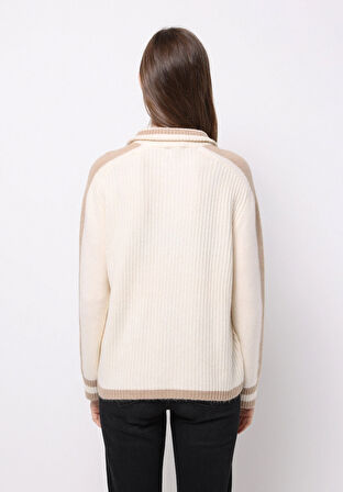 Regular Fit Fermuarlı Düz Kadın Ekru Kazak