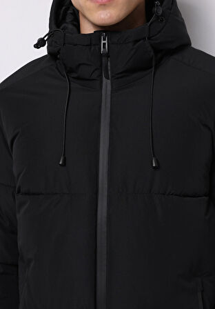 Slim Fit     Erkek Siyah Mont