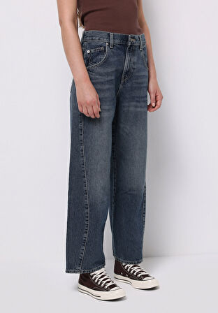 Loose Fit Yüksel Bel Daralan Paça Kadın İndigo Jean Pantolon