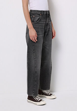 Loose Fit Düşük Bel Daralan Paça Kadın Siyah Jean Pantolon