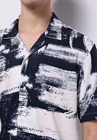 Regular Fit Shirt Neck Baskılı Erkek Lacivert Kısa Kol Gömlek