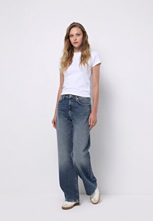 Regular Fit   Kadın Denim Jean Pantolon