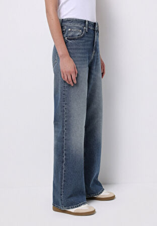 Regular Fit   Kadın Denim Jean Pantolon