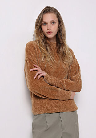 Regular Fit Yuvarlak Yaka Düz Kadın Bej Kazak