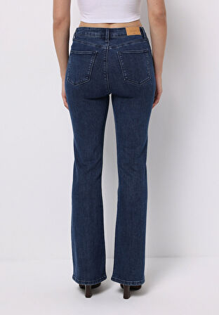 Regular Fit Orta Bel Bootcut Kadın Koyu İndigo Jean Pantolon