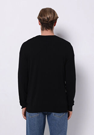 Regular Fit Yuvarlak Yaka Jakarlı Erkek Siyah Kazak