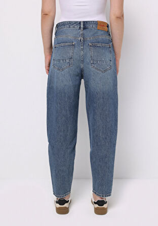 Barrel Fit   Kadın İndigo Jean Pantolon