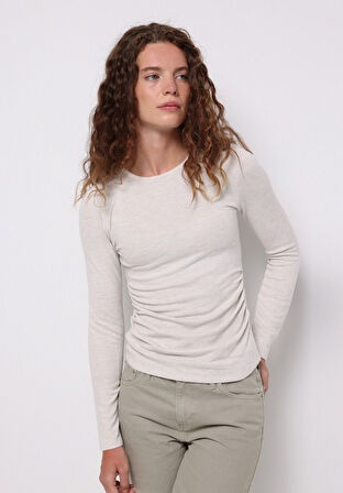 Slim Fit Yuvarlak Yaka Düz Kadın Ekru Tişört