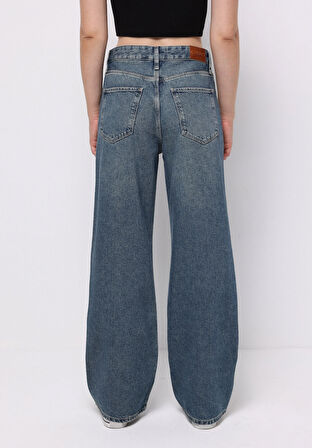 Regular Fit Yüksel Bel Geniş Paça Kadın Siyah Jean Pantolon