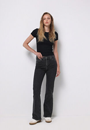 Regular Fit   Kadın Siyah Jean Pantolon