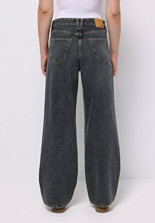 Regular Fit Yüksel Bel Geniş Paça Kadın Koyu İndigo Jean Pantolon