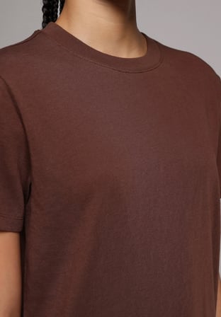 Regular Fit Yuvarlak Yaka Düz Kadın Kahverengi Kısa Kol Tişört