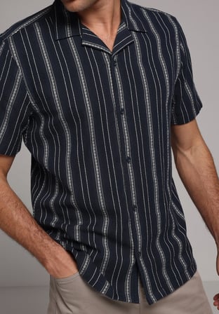 Regular Fit Shirt Neck Çizgili Erkek Lacivert Kısa Kol Gömlek