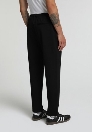 Regular Fit Orta Bel Düz Paça Erkek Siyah  Pantolon