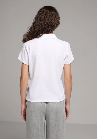 Regular Fit Polo Yaka Nakışlı Kadın Beyaz Kısa Kol Tişört