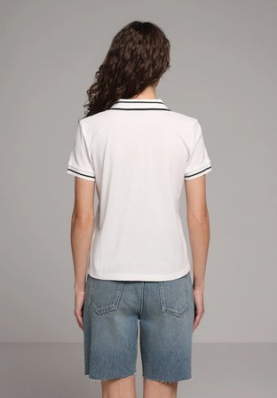 Regular Fit Polo Yaka Nakışlı Kadın Beyaz Kısa Kol Tişört