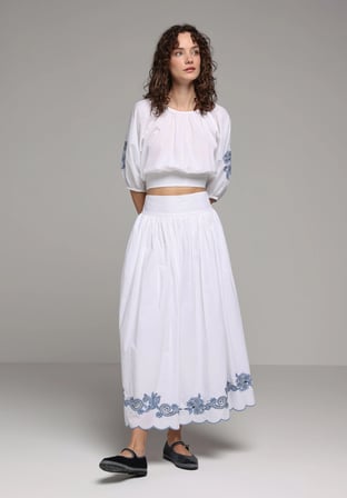 Fashion Fit Omzu Açık Jakarlı Kadın Beyaz ¾ Kol Gömlek
