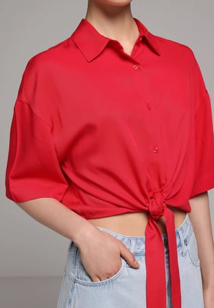 Fashion Fit Shirt Neck Düz Kadın Kirmizi Kısa Kol Gömlek